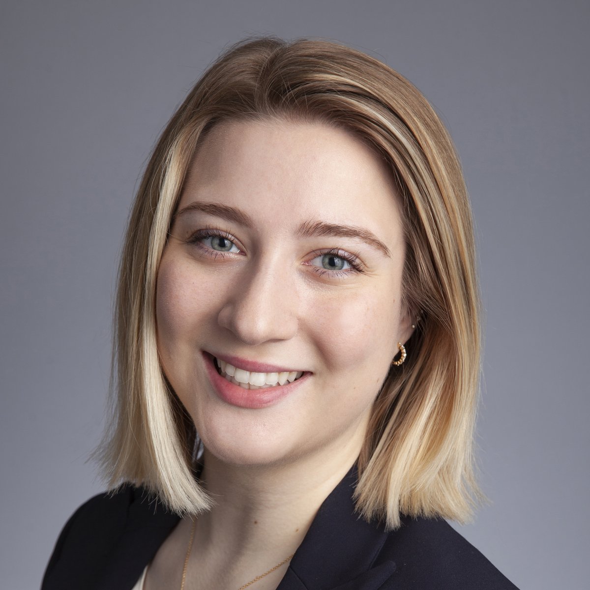 "Don’t be afraid to show that you’re not an expert on every topic. You’ll always need to learn new skills, and showing you can do that efficiently, effectively, and with a great attitude will really go a long way." - Alexandra, current intern