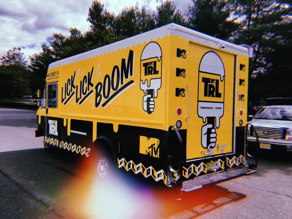 VendingTrucks's tweet photo. Did you know that Vending Trucks Inc. has a design team eager to make your create vision come alive? Ask about our specialized promotional branding for your next corporate or private event. #custombranding #vendingtrucksinc #vtidesigns #customdesigns #mtv #trl #foodtrucks https://t.co/23ejDPS1u3
