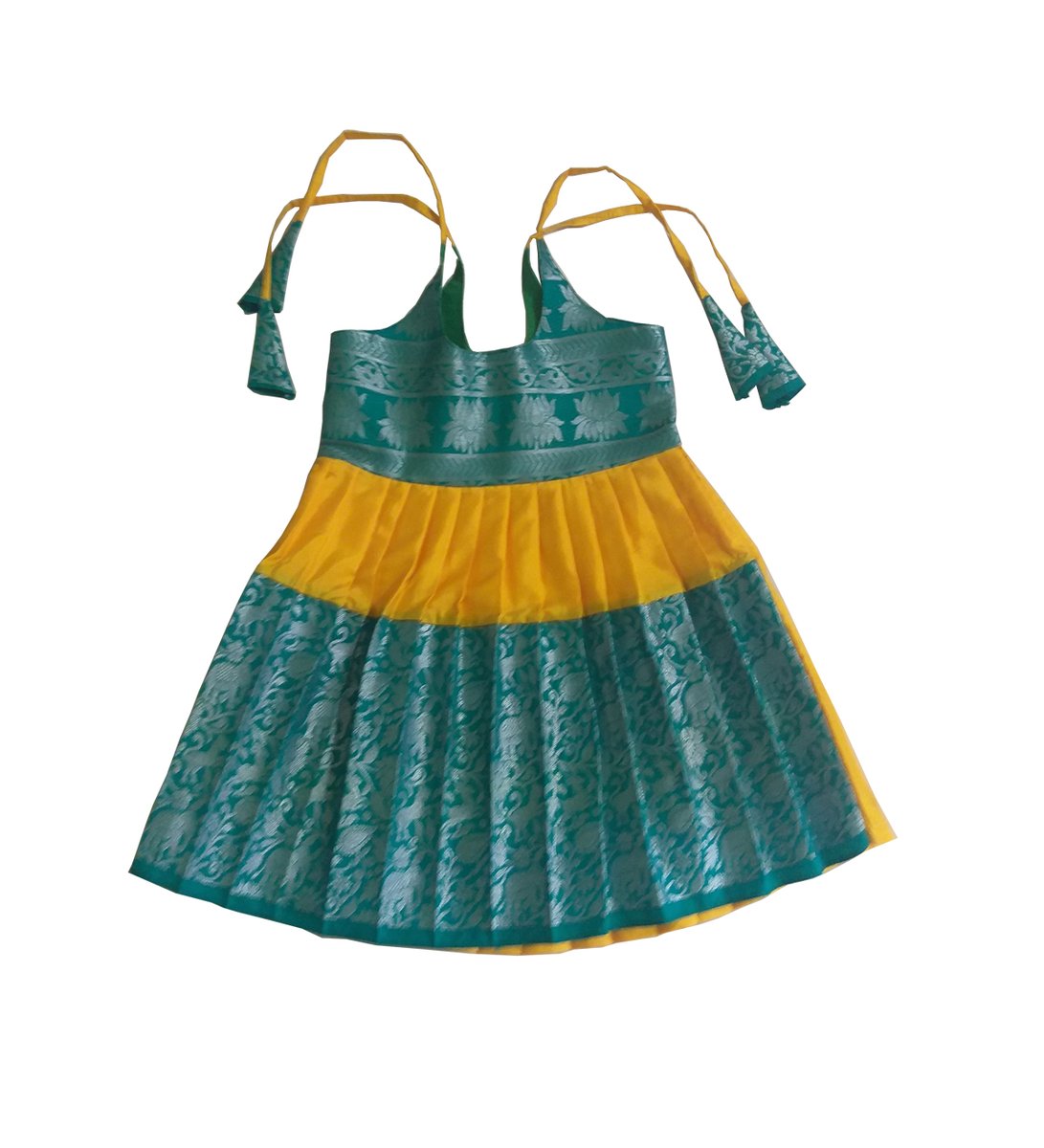 newborn baby pattu pavadai