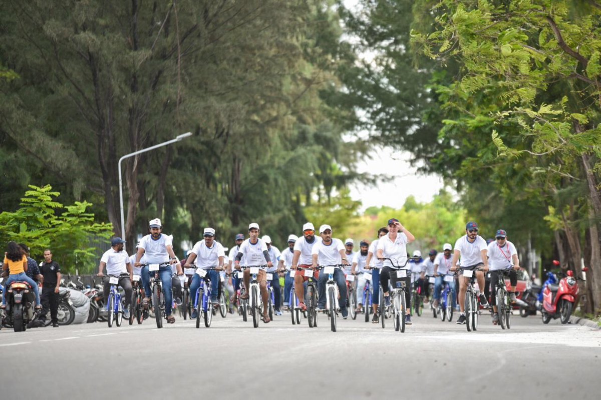 MoEDmv's tweet photo. The Ministry of Economic Development, the ILO and employers and worker’s together with Bike Maldives undertook a bicycle parade in Hulumale to commemorate ILO centenary.
@ILOColombo #ILO100 @simrinsingh @n_neeza https://t.co/SQQrGwzb6E