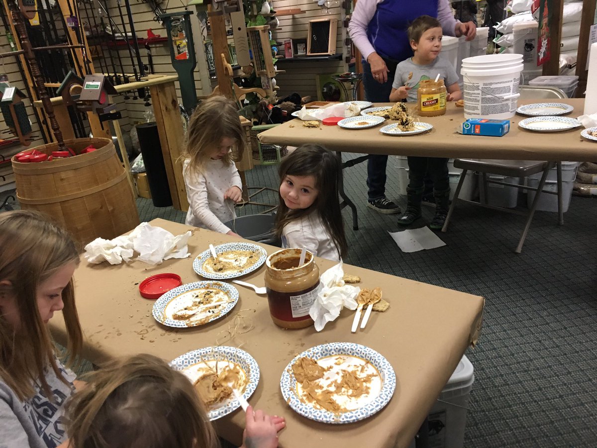 Wildbirdconnect's tweet photo. Wild Bird Connection free kids crafts!!! #freekidsactivity https://t.co/5MOxXGhvM5