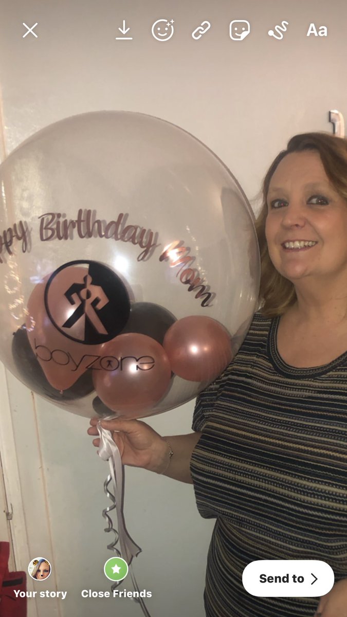shellbe390's tweet photo. It’s my birthday! Look at my balloon from @ShellysTreats @theREALboyzone @officialkeith  @shanelynchlife  @MRMIKEYGRAHAM @ronanofficial #boyzone #boyzonefan https://t.co/KyEJbufNxA
