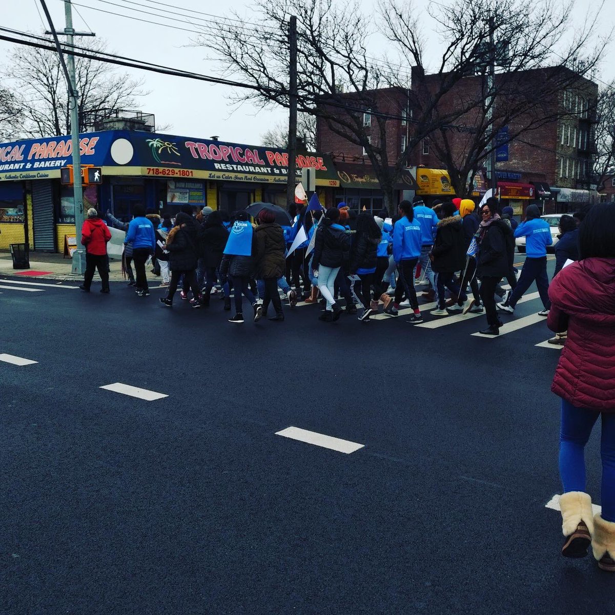 AffinityNYCDOE (@affinitynycdoe) on Twitter photo We are college bound! College march with the Kurt Hahn Expeditionary Learning School. #collegemarch #outwardbound #weareaffinity <a href="/NYCOutwardBound/">NYCOutwardBound</a> #@NYCSchoolsHSN12 We are college bound! College march with the Kurt Hahn Expeditionary Learning School. #collegemarch #outwardbound #weareaffinity <a href="/NYCOutwardBound/">NYCOutwardBound</a> #@NYCSchoolsHSN12