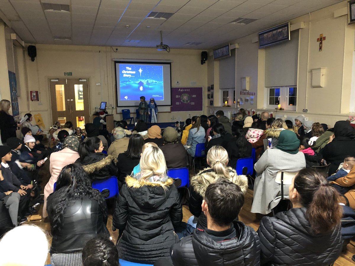 stanneskly's tweet photo. A great turnout at our KS1 nativity. Thank you parents for supporting the children. @bcw_cat @csptsa @MissHunter20 #bestdaysoftheirlives https://t.co/vijFtBZCXL