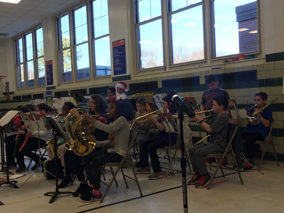 MrMcNeillPDS's tweet photo. Our annual PDS Winter Concert was amazing!! Congratulations to our 5th grade musicians, staff, and families for making this wonderful event a reality. https://t.co/8vwxTrlqzw
