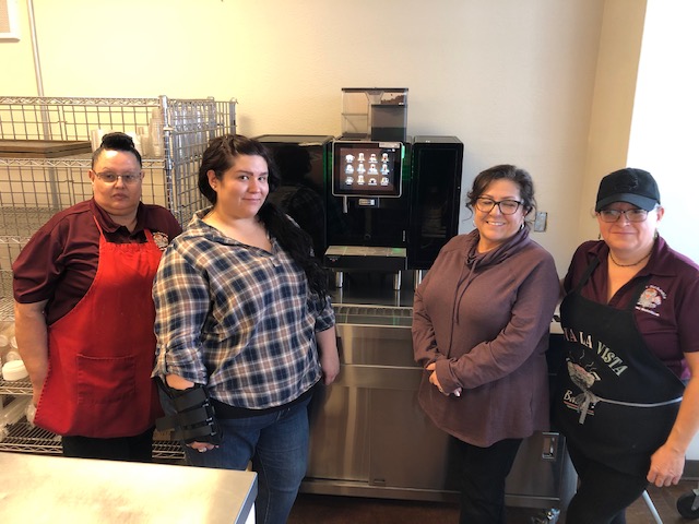 Desert_Peak's tweet photo. We are so excited to see the team at #Taos High School in New Mexico, with their newly installed Franke A800, fully automatic coffee machine! #makeitwonderful #FRANKE #foodservice #coffeesystems #DPM https://t.co/URqPOmie0O