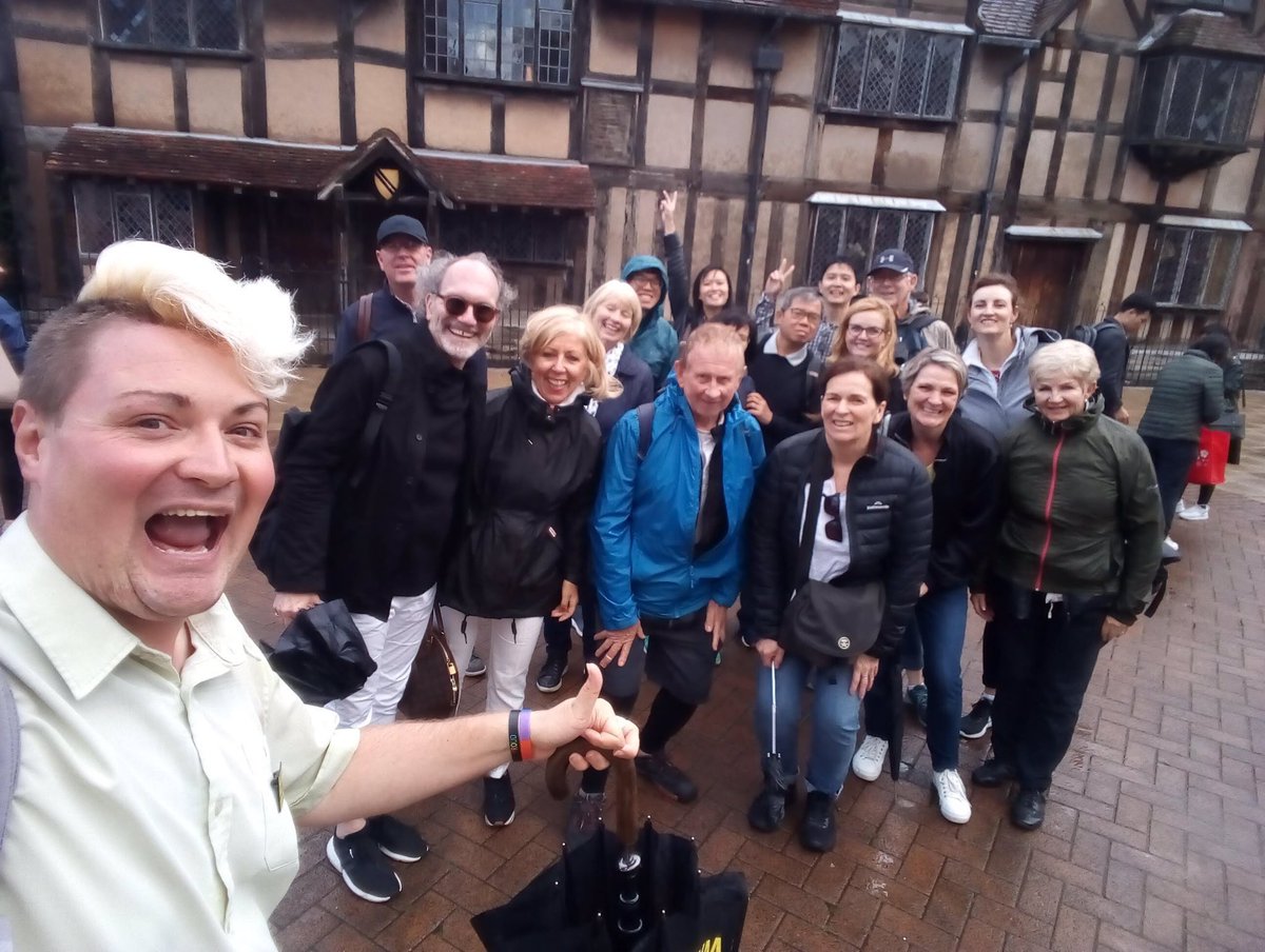 Stratford Town Walk tweet media