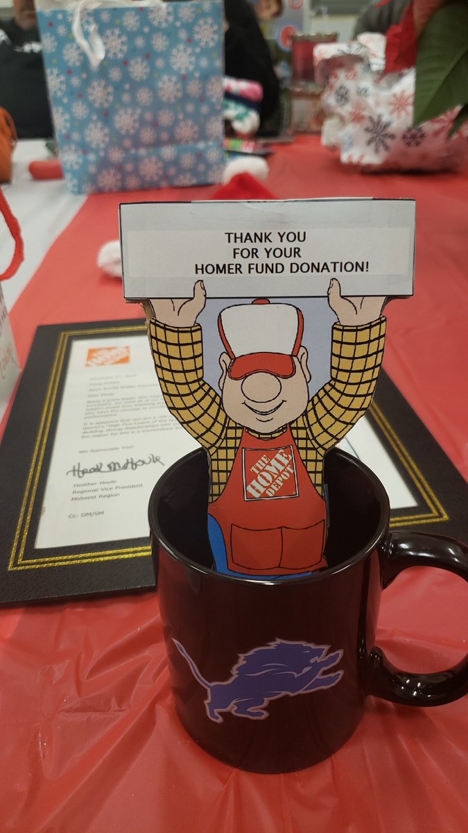 The BEST secret Santa gift ever! Love my Home Depot Family.  <a href="/ShelbyHomeDepot/">Shelby Home Depot</a> <a href="/RachelH2758/">Rachel</a> <a href="/Yasoni5/">Steve</a> <a href="/Tammyha2758/">Tammy Hart</a> <a href="/AmyBeehler/">Amy Beehler</a> <a href="/Randy06727624/">R</a> <a href="/KathyHD2758/">Kathy Steinberg</a> @Thomas_Jabtecki @TRich2758