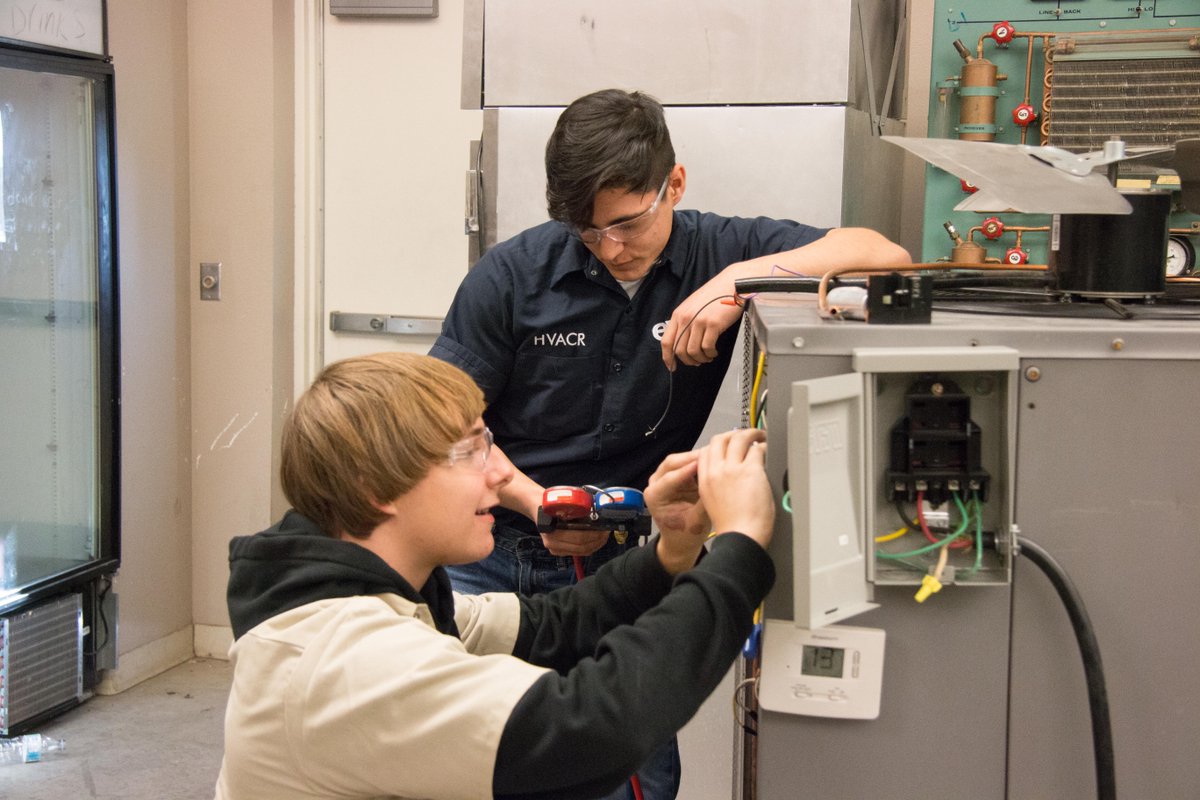 EVITnews's tweet image. Have you ever said "#IWishIWas a #HVAC technician"? 

Enroll in the #EVIT #HVAC program today! 
Get started at evit.com/enroll. 

Learn more at #EVITExpo: evit.com/expo
More info by texting EVIT to 89800.

#EastValley #CTE #CareerTechEd #WeAreEVIT
