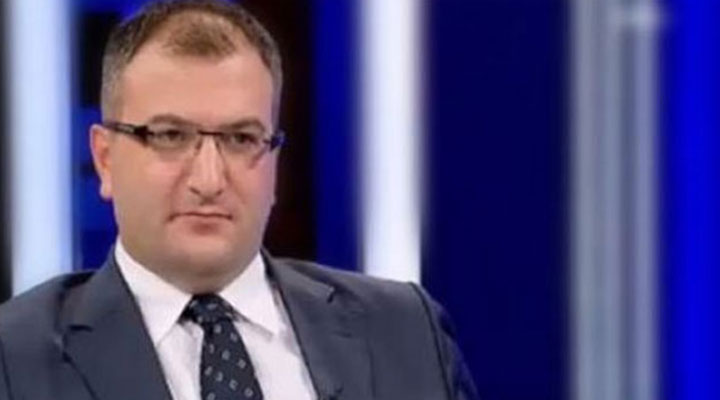 Cem Küçük: Erdoğan karşıtı biri seçilirse hepimiz yargılanırız, seri tutuklamalar başlar
bit.ly/36HOFLP