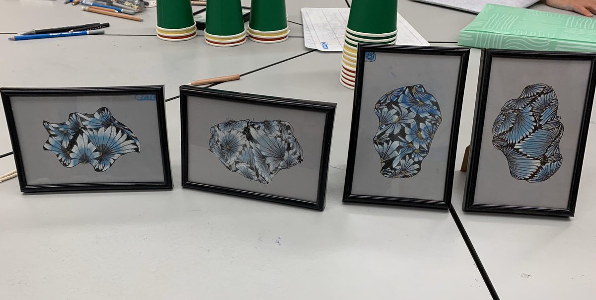 Petrabackerb's tweet photo. Last Zentangle class before the Xmas holidays. Students age 8-10. so proud of them! #esrm #zentangle https://t.co/uvgKqbV4Vu