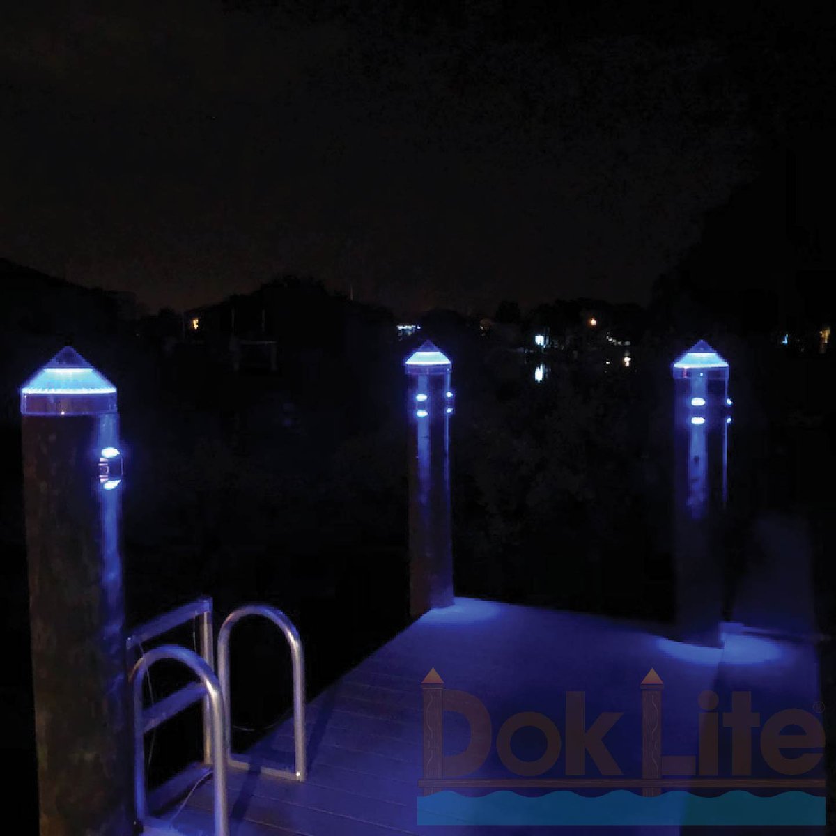 Doklite_DokLife's tweet image. Have a "Blue Christmas" this year! Get some Blue DokLites!

#doklite #docklight #doklife #docklife