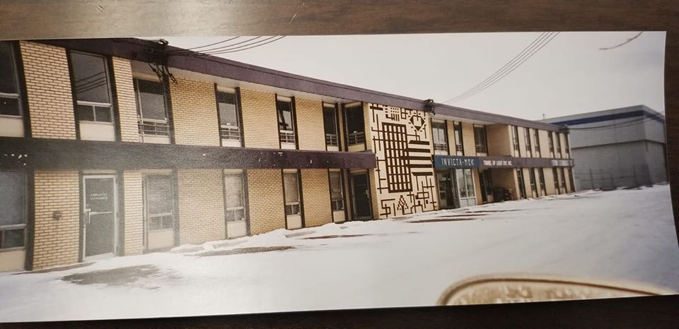 Found a photo of our office exterior from many years ago. Glad they updated it, but that mural is pretty epic.