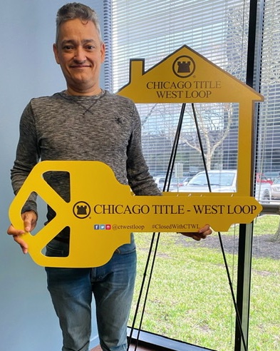 ctwestloop's tweet image. First closing of the day today - congratulations Miguel! 🥳🏡🔑 #closedwithctwl