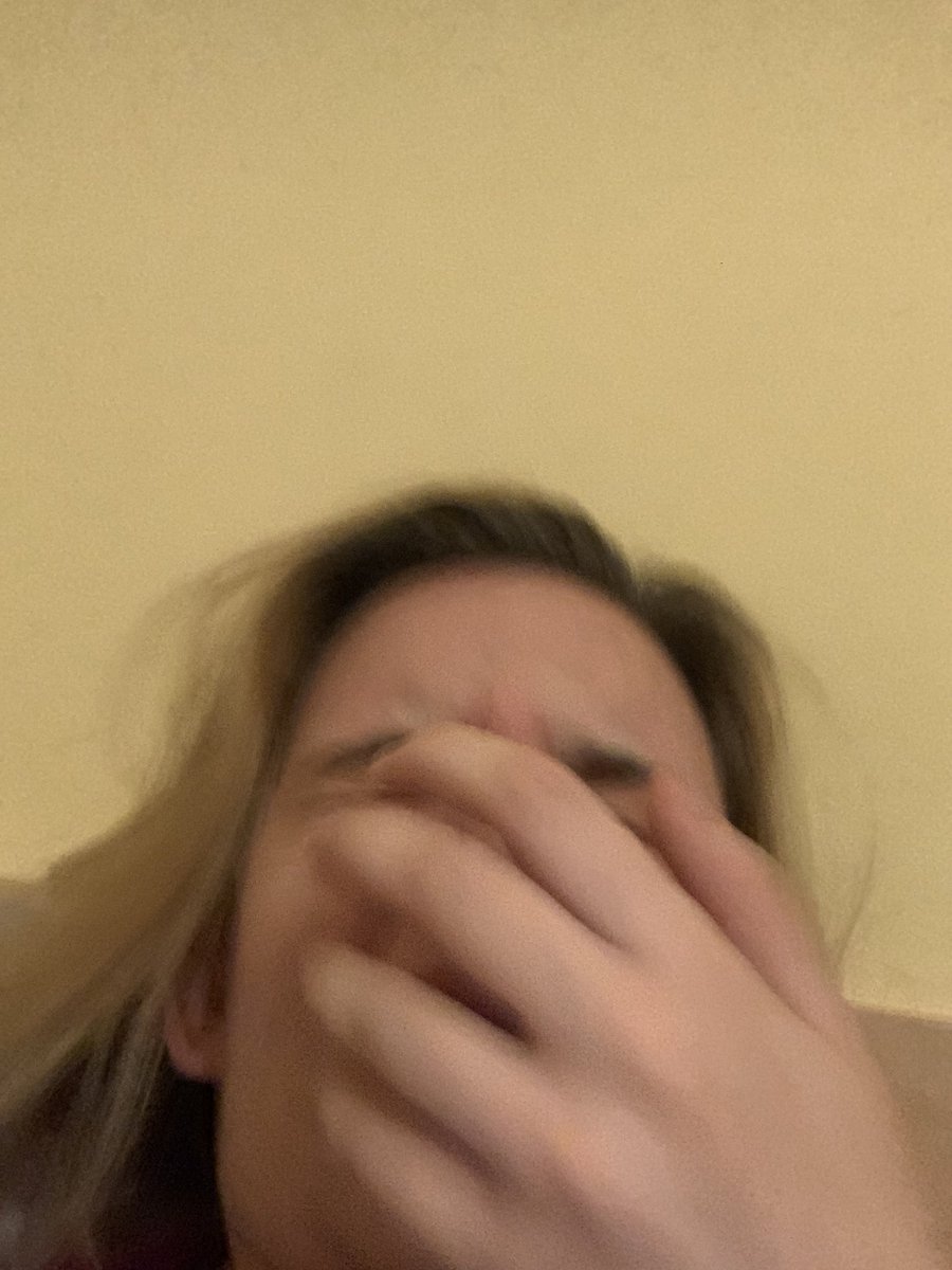 mutualheay's tweet photo. felt cute might delete later #selfiesforzach #selfiesforcorbyn #selfiesforjack #selfiesfordaniel #selifesforjonah https://t.co/mgUiFvPRes