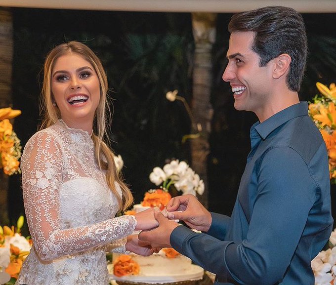 O in&iacute;cio da nossa hist&oacute;ria! 👰🏼💑&hearts;️ #NoivadoBarbaraEGustavo https://t.co/Egx5Q06xH7<a href="/tag/noivadobarbaraegustavo"class="tags">#NoivadoBarbaraEGustavo</a>