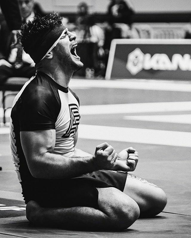 monkeytape's tweet photo. Incredible moment of monkeytape athlete @johnnytama winning the lightweight title. 
Photo: @banejitsu 
#2019nogichampion #monkeytapemafia https://t.co/mz0sLICX9z https://t.co/WSaBWImh9P