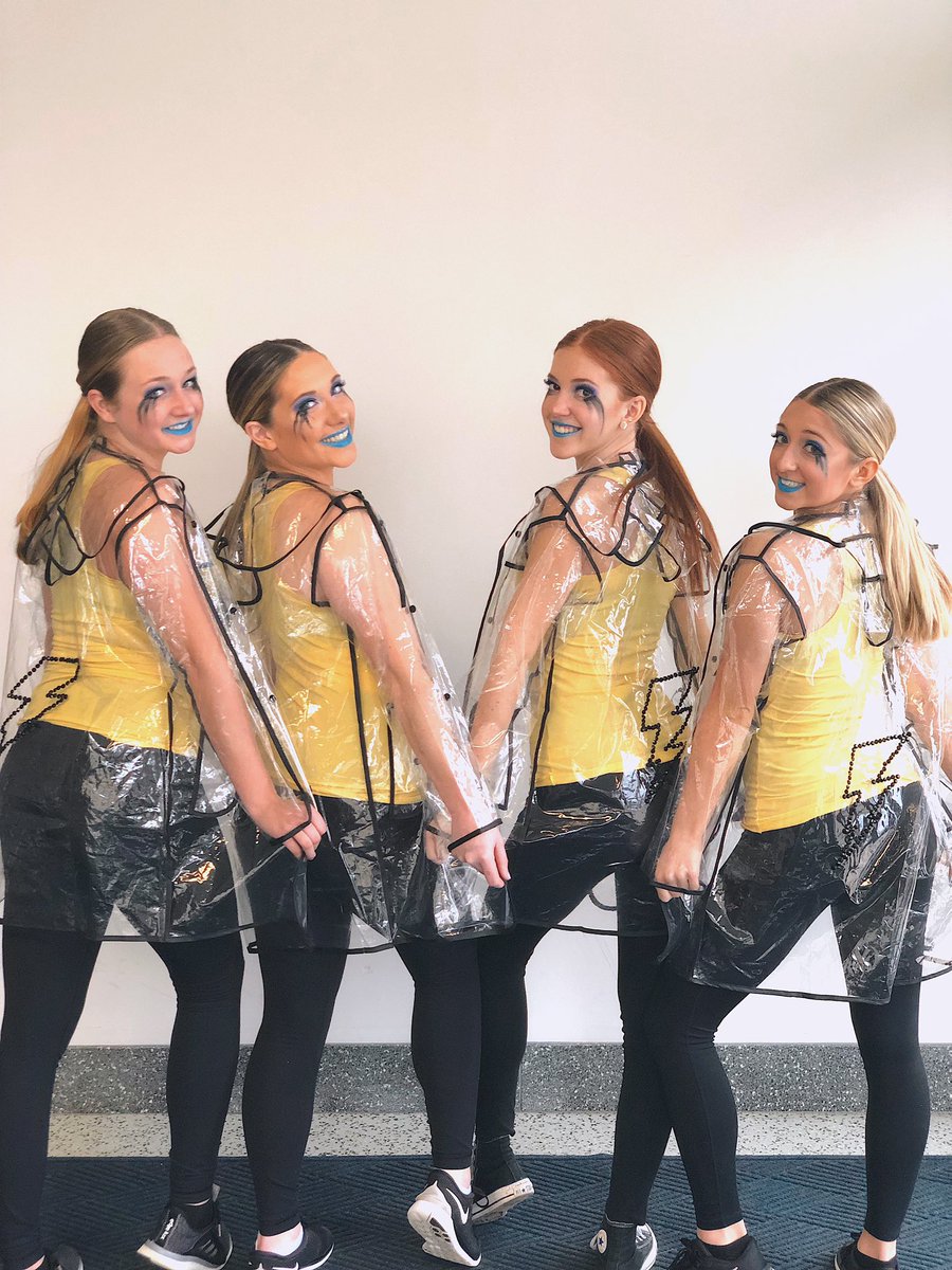 Make-A-Wish Monday is here!! Today we are featuring Pi Phi! <a href="/UKPiPhi/">Kentucky Pi Beta Phi</a> 
“Happy Make-A-Wish Monday from Pi Beta Phi!! We are so excited to show our spirit and we’re thankful to be a part of this awesome event!” 
⭐️Thank you guys for all of your hard work and participation!! ⭐️