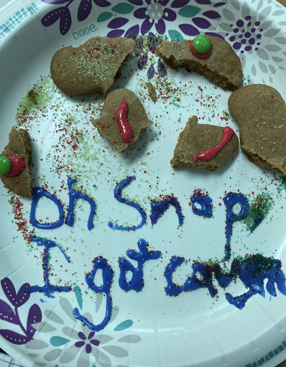 CollinsJelisa's tweet photo. Oh no looks like the fox caught up to Ma Boulware’s gingerbread man. @SEstarsR2 @ConnieCmay https://t.co/6ttEADYMZR