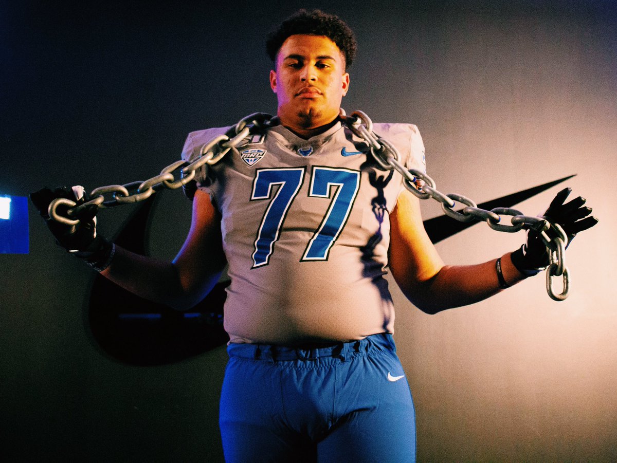 DreDoiron's tweet photo. I will be signing my NLI to finalize my commitment to The University at Buffalo on December 18th @ 3pm!

Join me and my 7 BROTHERS on this 
special CCH Signing Day!

———————————————————

@CTVLondon @SportsXpressLON @LFPress https://t.co/VSpThi05JO