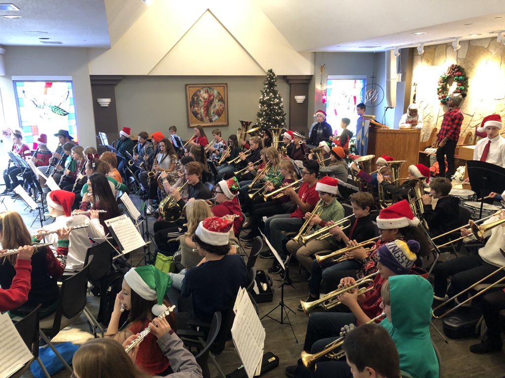 Honor Band holiday tour stop #2: Eventide on Eighth! #spudpride #MoorheadProud #honoringourtradition #reimaginingourfuture