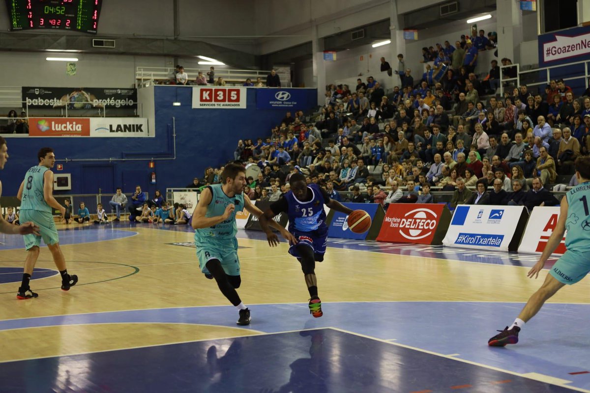 gipuzkoabasket's tweet photo. Debut 💙

#GuGipuzkoaBasket https://t.co/iC57rS7AZB