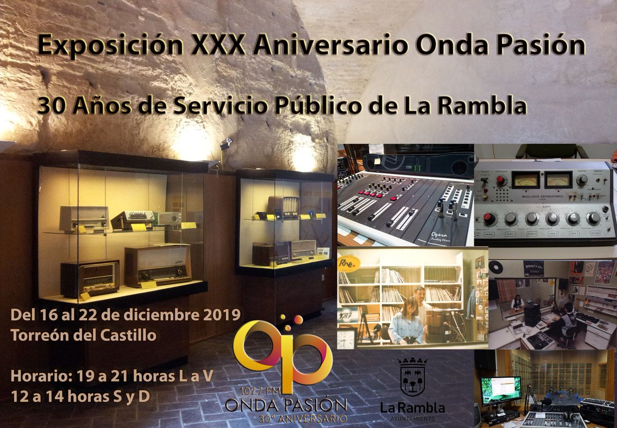 Las cámaras de La Rambla Televisión, Ik-Conecta, en la inauguración de la exposición de los 30 años de la emisora municipal de radio de nuestro pueblo, Onda Pasión. 
Ya lo puedes ver en la Televisión de nuestro pueblo.