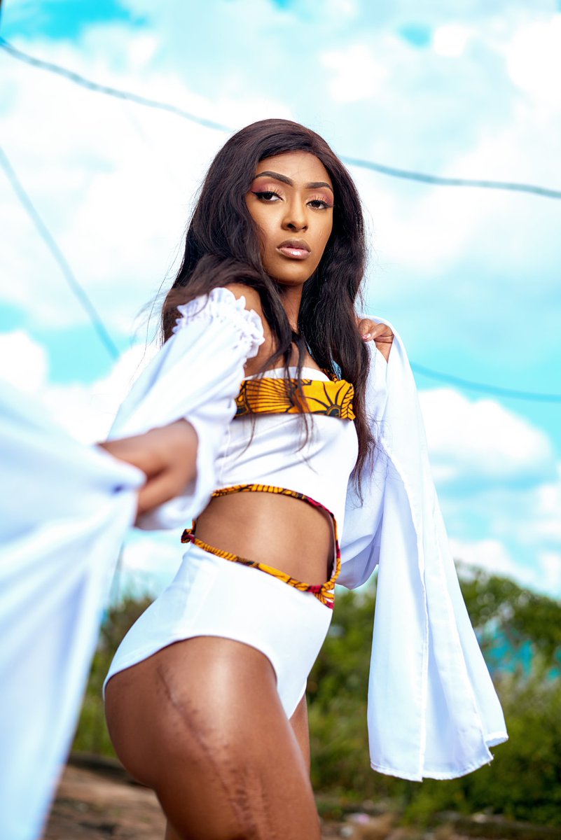 prisca_samyligh's tweet photo. Top model pictures people Cameroun décembre 2019 https://t.co/rrn4ZQqkc0