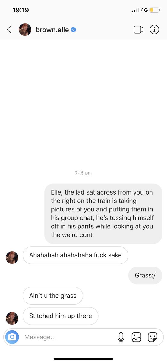 joellkhambay's tweet photo. Fraser put this picture in the group chat, lads went mad so I messaged @ellieobrown and she saw it and showed him😂😂😂 https://t.co/ebuW3fjXP5