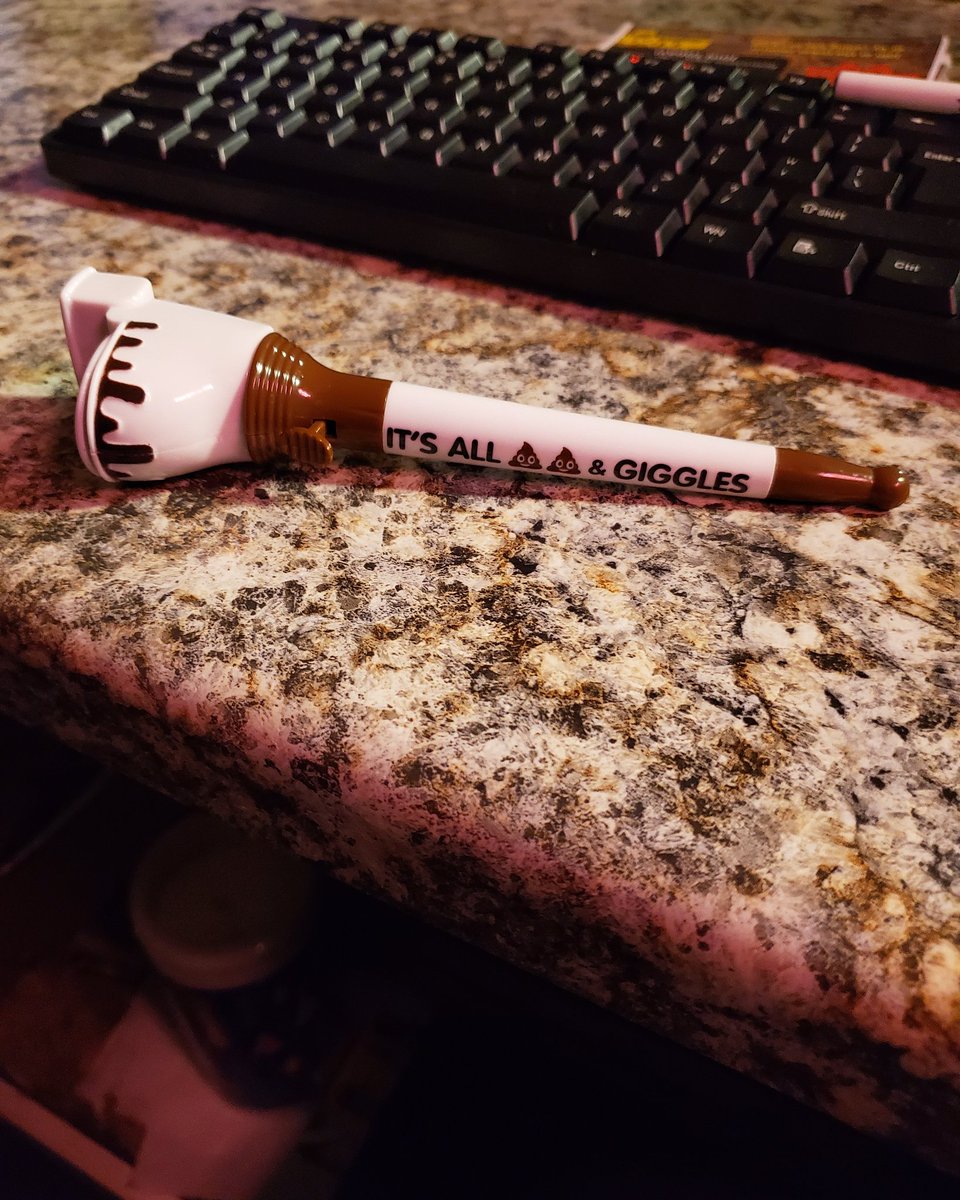 DoorComedy's tweet photo. We like poop stuff #poopjokes #comedy #funnyshit https://t.co/9vMIyu75vA