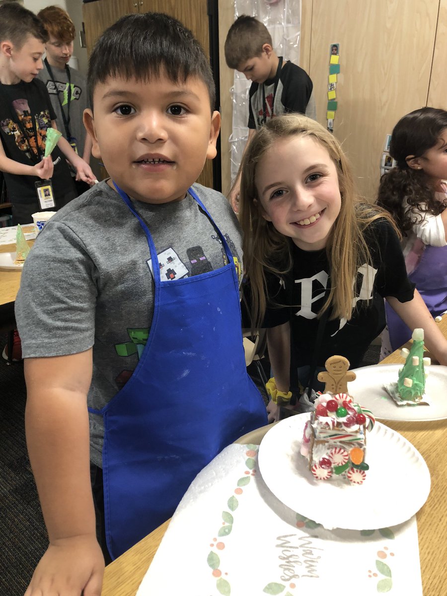 Heather DeCook tweet media