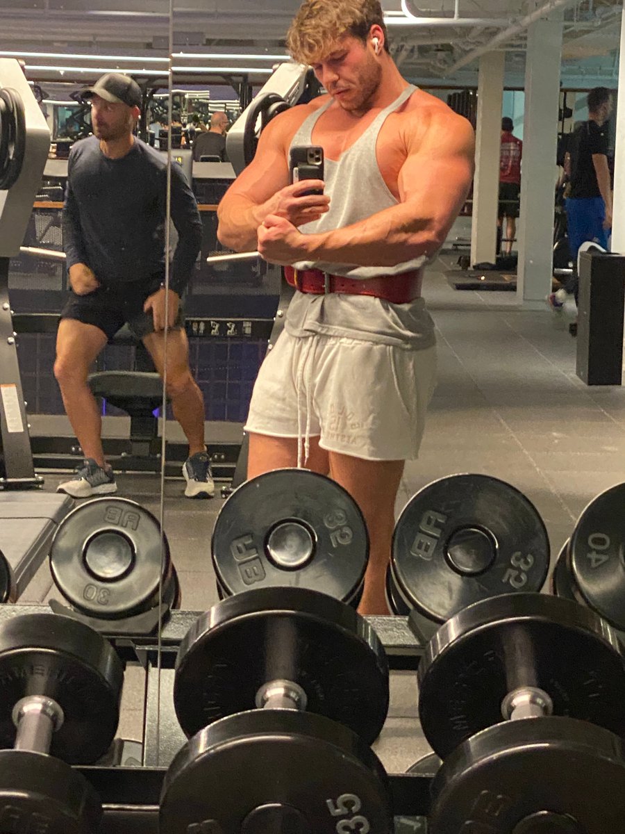 Alpha Derek (1K) tweet media