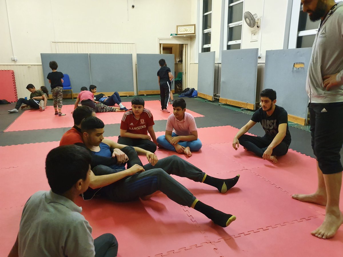 ts1teesvalley's tweet photo. Brazilian Jiu Jitsu going down a treat with the kids #selfdefence #sports 🇧🇷 https://t.co/4fpfDGHenk