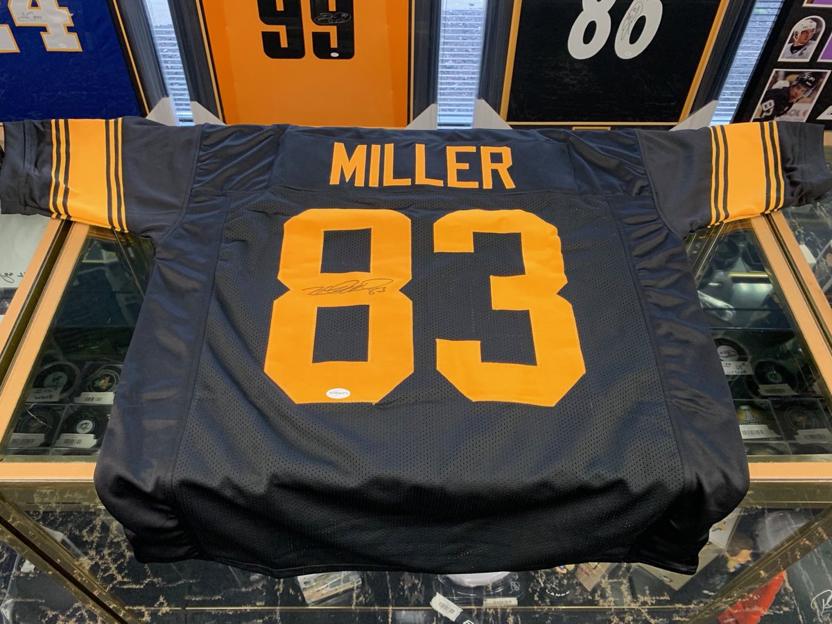 TotalSportsEnt's tweet photo. TSE 21 Days of Giveaways: Day #17

Retweet this tweet AND follow us for a chance to win this autographed Heath Miller jersey!

We'll pick a winner tomorrow at 9:00 AM!

Good luck! https://t.co/bLMVKofDIf