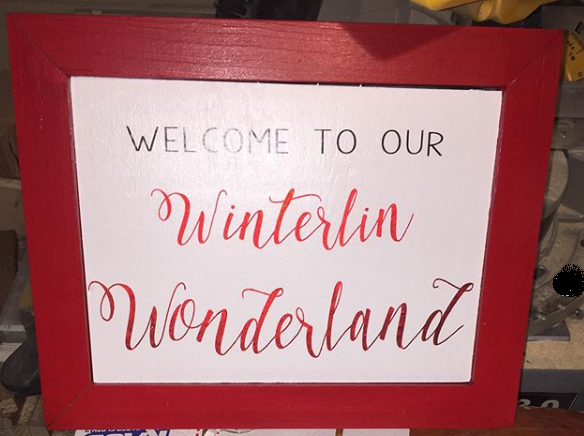 WinterlinW's tweet photo. I made this yay! Don't look too close at the mitred corners or inner edges. #scrapwood #woodworking #BasicButSoFun https://t.co/67htILB6wP