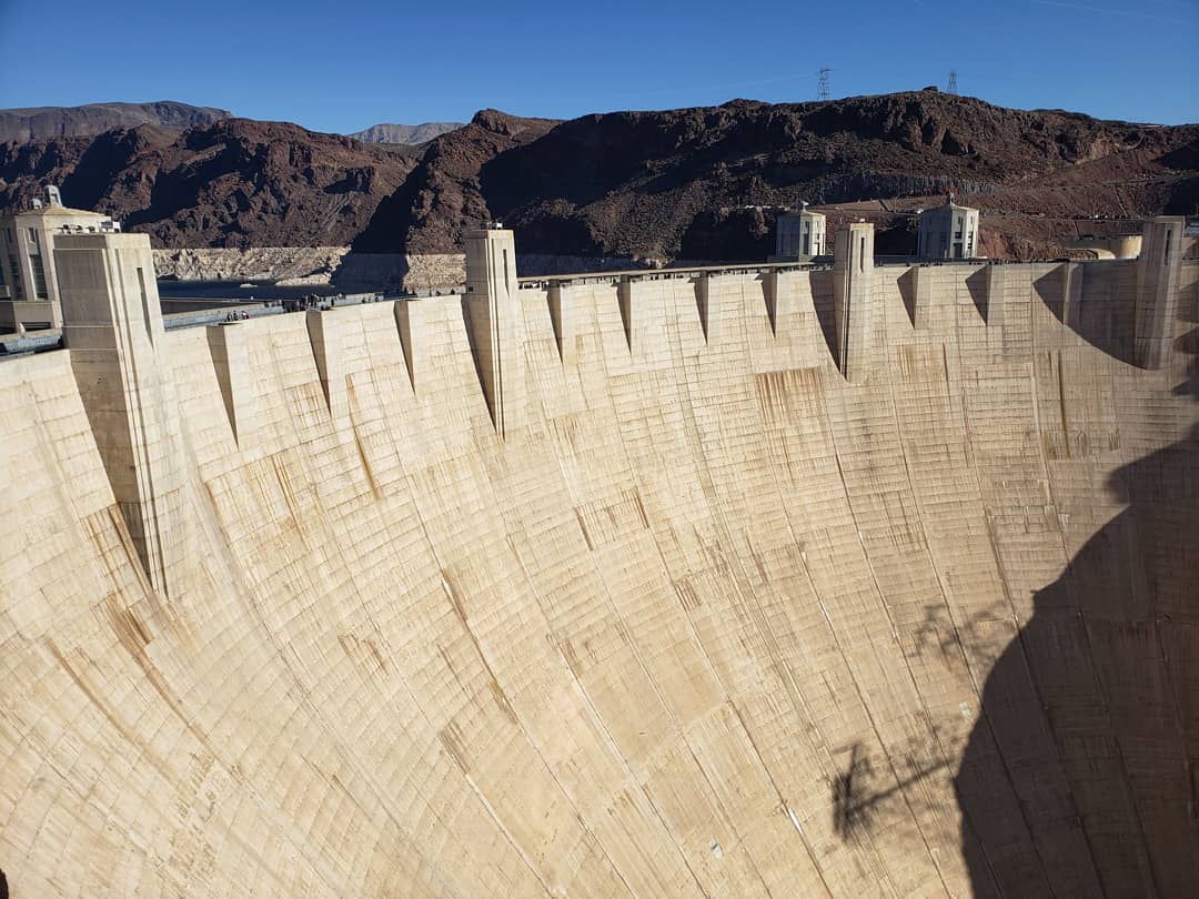 KieronTestart's tweet photo. Road trip to the Hoover Dam, simply amazing achievement of modern engineering #hooverdam #illbedamed #damcool😎 https://t.co/wqD5FlymwL