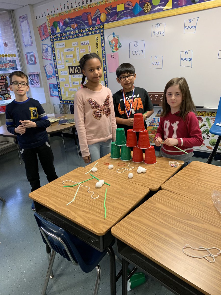 SamHouston1982's tweet photo. Fun problem solving STEM Activity for our 4th graders today. They did a great job! #TexansLearning https://t.co/ggjGUZ3ZPF