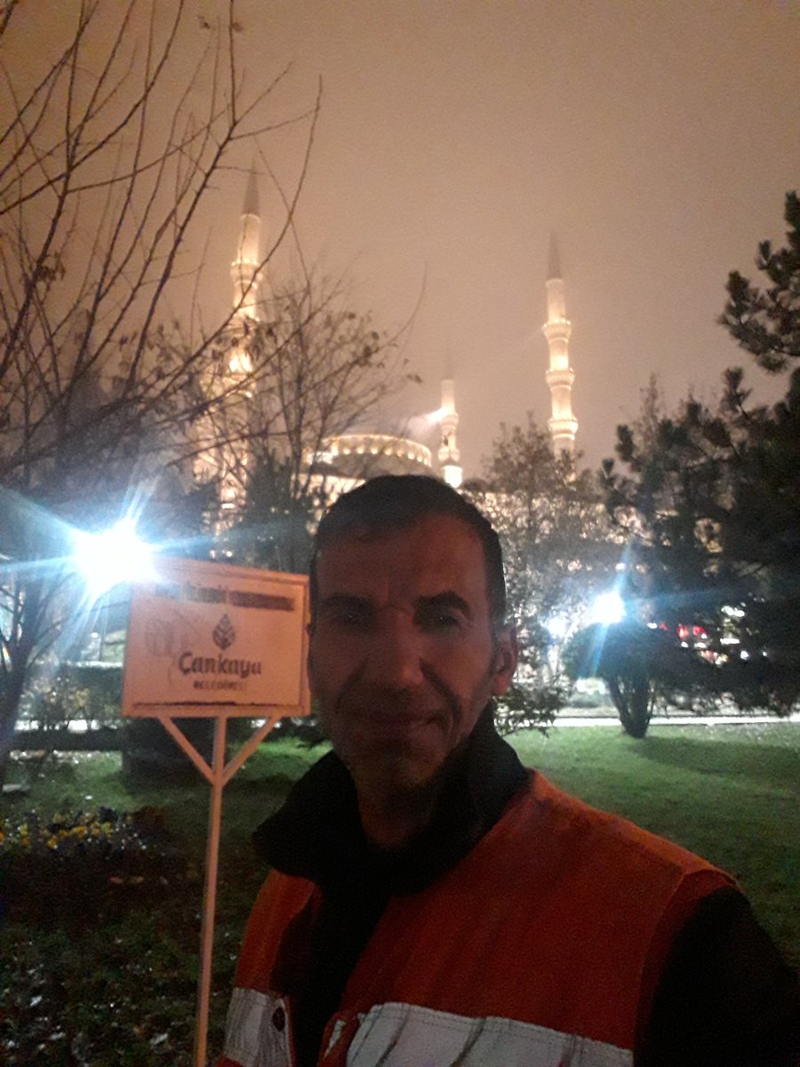 li9282138's tweet photo. Gözlerim uykusuz
Bedenim donmuş
Sen uykuda
Gönlüm sensiz yine kudurmuş.
👉🅰️li ŞİMŞEK👈 https://t.co/q0U02jqkmJ