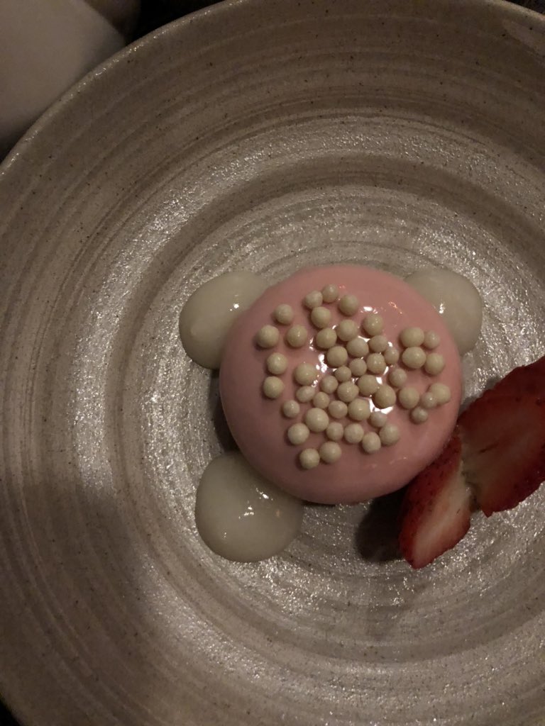 TheTwoRiveras's tweet photo. @Foodiechats A1: I just had one of the BEST desserts at @DoubleKnot_PHL in Philly.  Yogurt mousse, strawberry panna cotta, calpico
#foodiechats https://t.co/iVjxlxvXfL