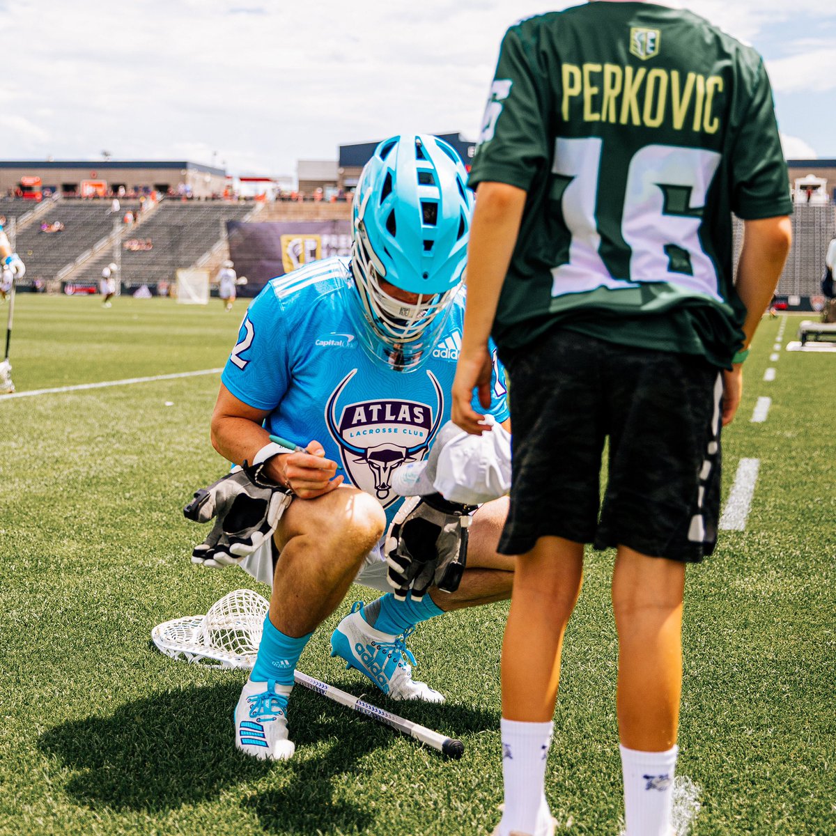 Converting everyone to the Atlas family.

One person at a time 😏🤘🐂