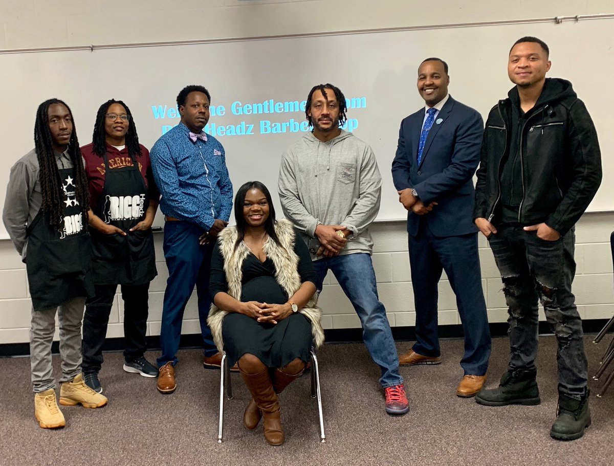 KeithThomp00's tweet photo. Special thanks to Bigg Headz Barbershop for partnering with NMS and  providing complimentary cuts to our mentees!!! https://t.co/eIPzsT6hMv