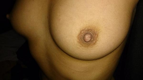 Me excita tanto que me chupen los pezones 🤤🤤💜, de imaginarme me mojo 😈🤭  Ayuden a dar RT 💜 Visita mi