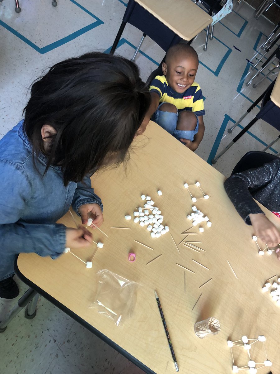 KelliRebholz's tweet photo. Today in Kindergarten Math we practiced building 3D shapes! #FHES_Tweet #OurAbilitiesOutWeighOurDisabilities #NCSSBeTheBest https://t.co/L43Po2CovA