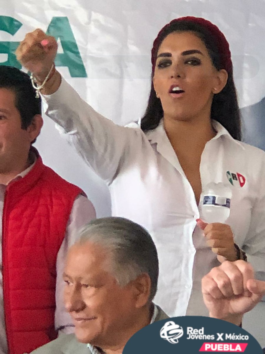 RJXMex_Pue's tweet photo. Los priístas poblanos agradecemos la disponibilidad y experiencia, estamos listos para trabajar en unidad por nuestra Puebla y por nuestro Partido con nuestro nuevo Delegado del @PRI_Nacional @americozuniga Bienvenido Delegado.
#SomosLaRed https://t.co/7cz2ESfmIN