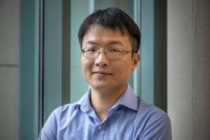 UTMManagement's tweet photo. #ManagementUTM assistant professor of operations management, Ningyuan Chen, featured in article about virtual loot boxes https://t.co/6IuJ6gHim1 https://t.co/OorrSmw11U