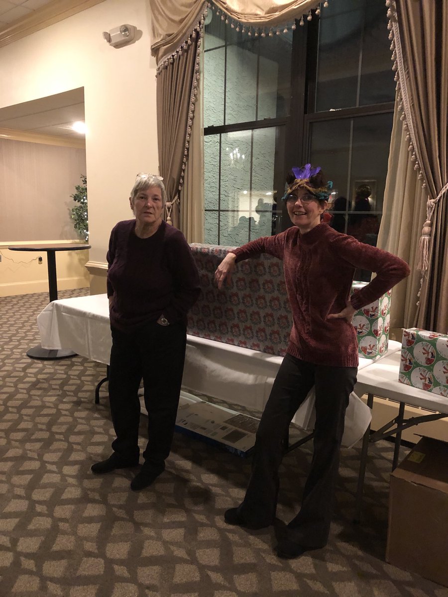 ginamarie0216's tweet photo. 4106 Holiday Party continued.  What a great time!! ⁦@aj_mazzola⁩ ⁦@blondemonkey71⁩ ⁦@TheOASM4106⁩ ⁦@justmck18⁩ https://t.co/QLZzqQ0SaY