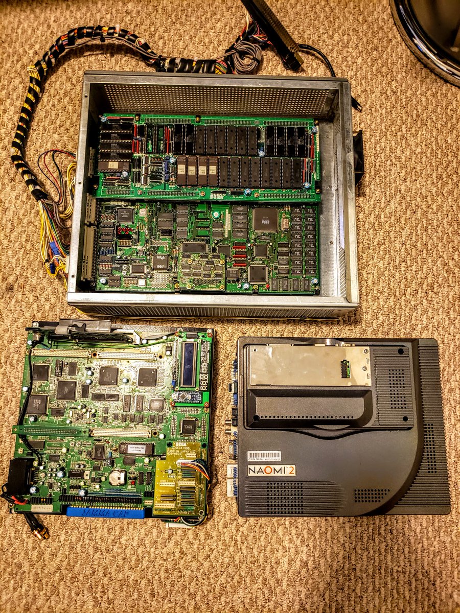 psykomantis's tweet photo. #Tomorrow on NO EMULATION, it's DIE HARD #Arcade Night! I'll be playing ALL THREE "Dynamite Deka" games on their original #Sega hardware! The ST-V, Naomi, and a #real Model2 !!! The #Twitchstream starts at 8PM central on https://t.co/dm5dWOPTVh
#Twitch #ArcadeStream #RetroGaming https://t.co/ibDtFmebpH