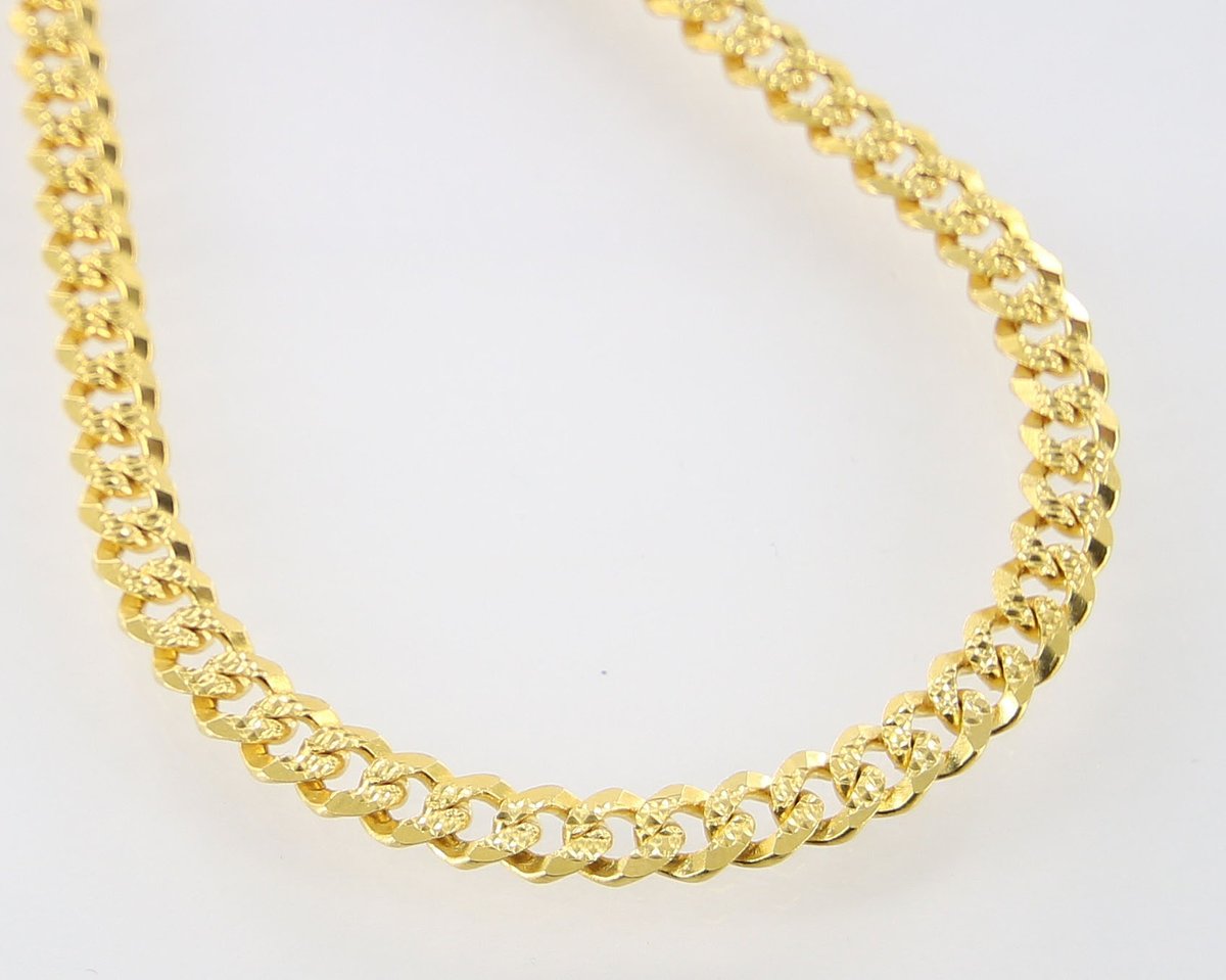 roathspawnshop's tweet photo. 22 karat yellow gold curb link chain

- Weight : 36.0 grams
- Length : 19.5"
- Colour : Yellow Gold
- Karat : 22K

#jewelry #goldchain #22kGold #SurreyBC #Pawnshop https://t.co/xw91TULVdJ