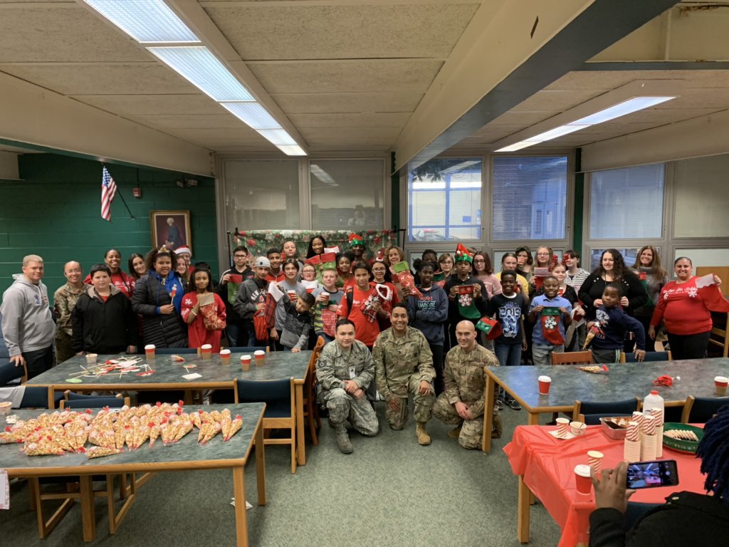 Ashley Walulak tweet media