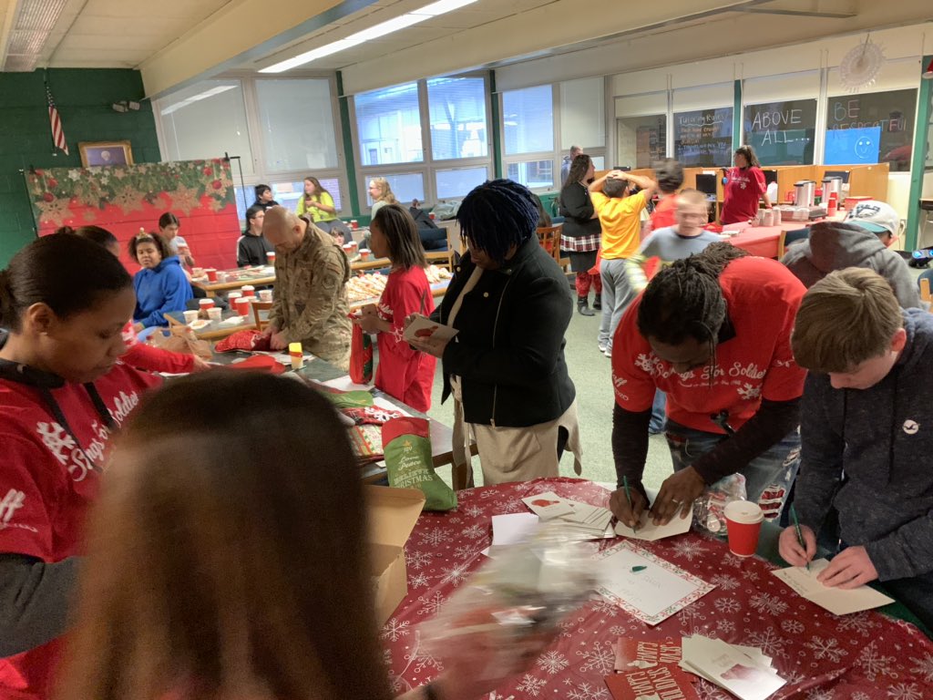 Ashley Walulak tweet media